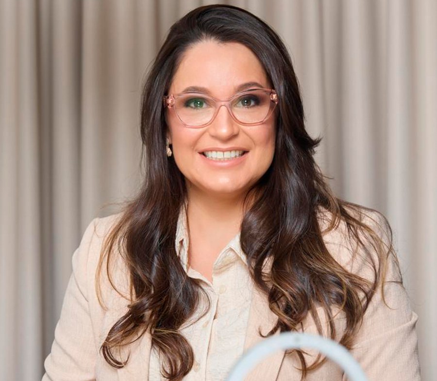 Adriane Zago, hipnoterapeuta